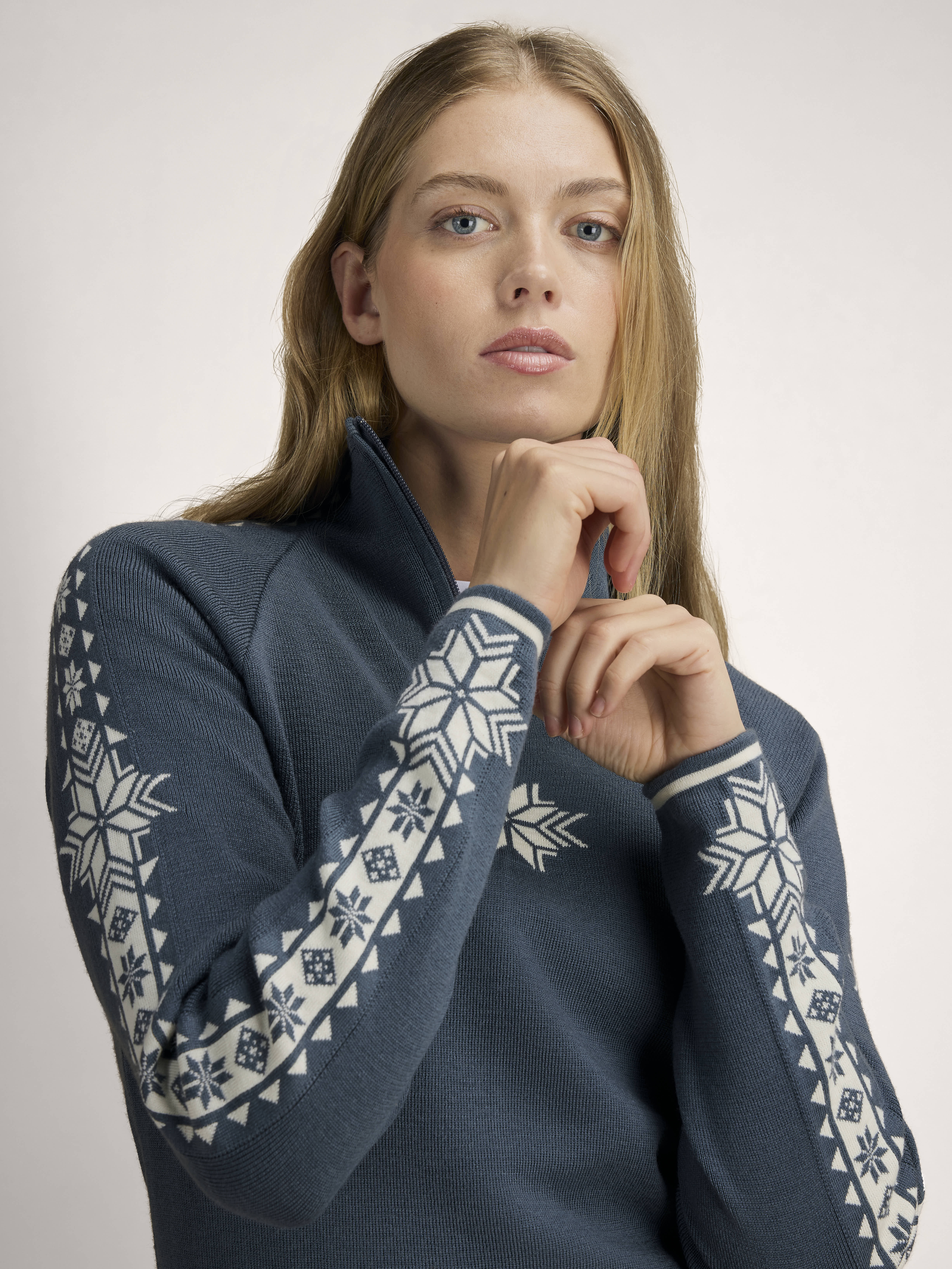 Geilo Women’s Sweater - Merino Wool Steel Offwhite