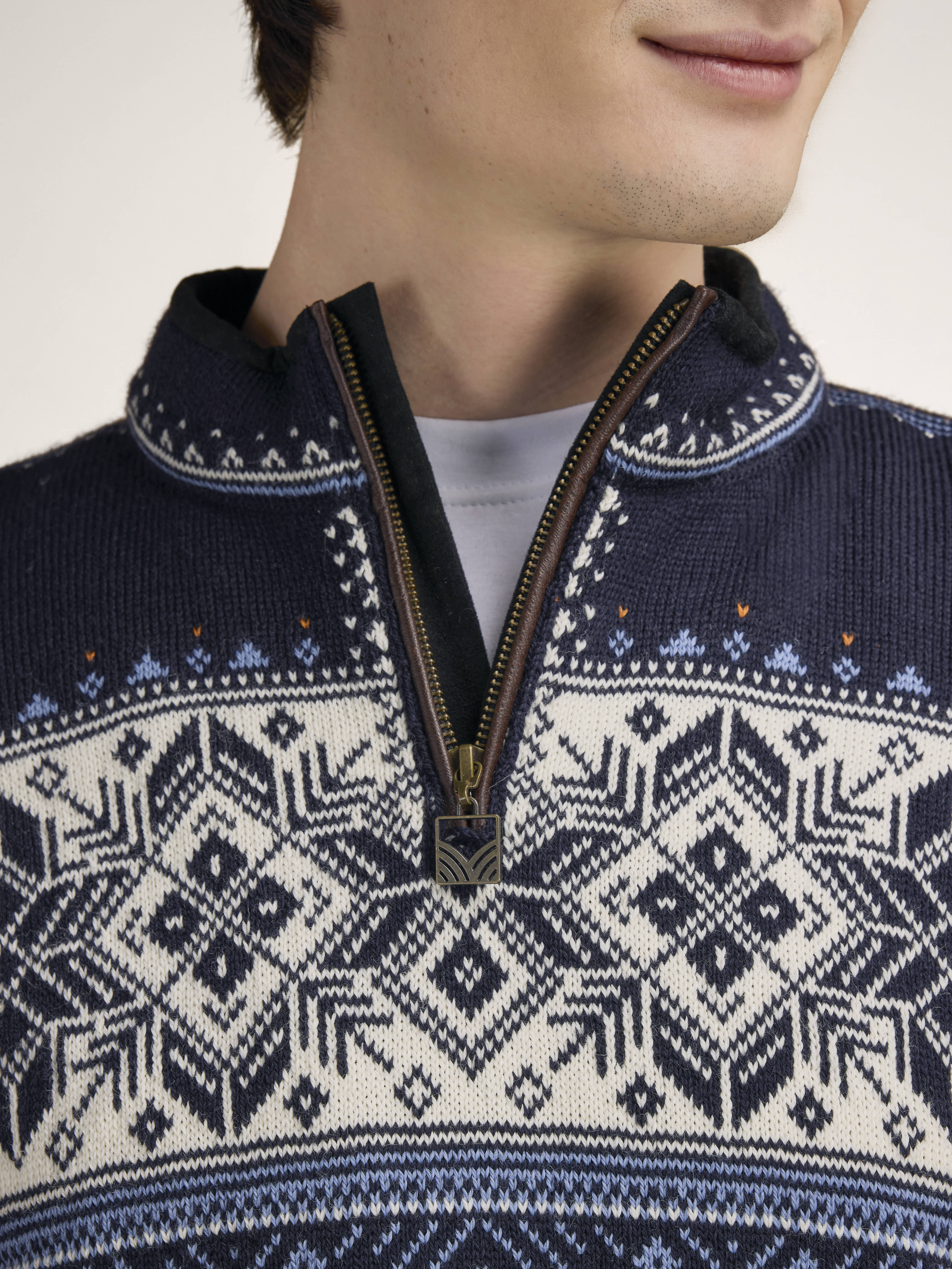 Blyfjell Men's Knit Sweater navy