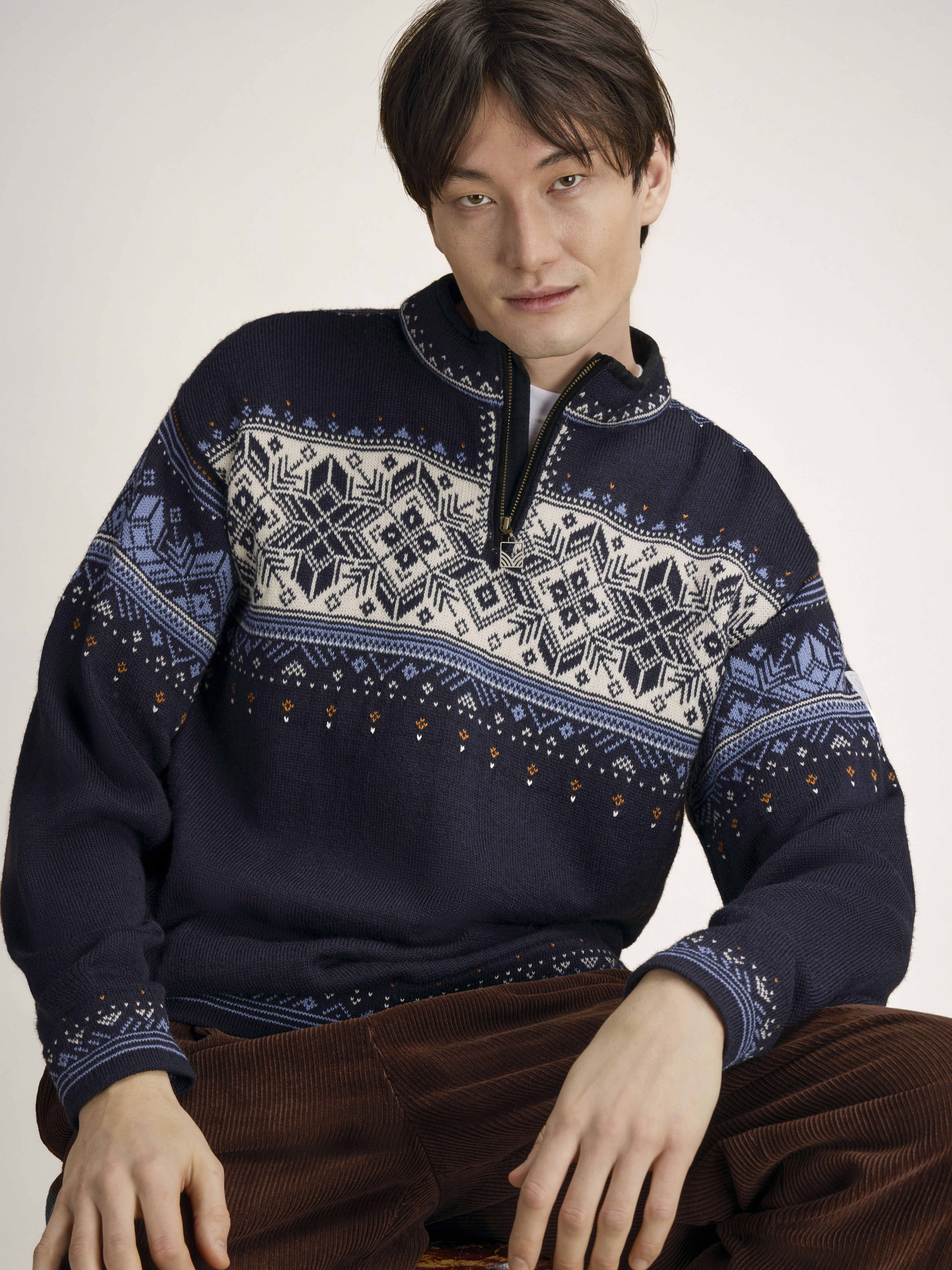 Blyfjell Men's Knit Sweater navy