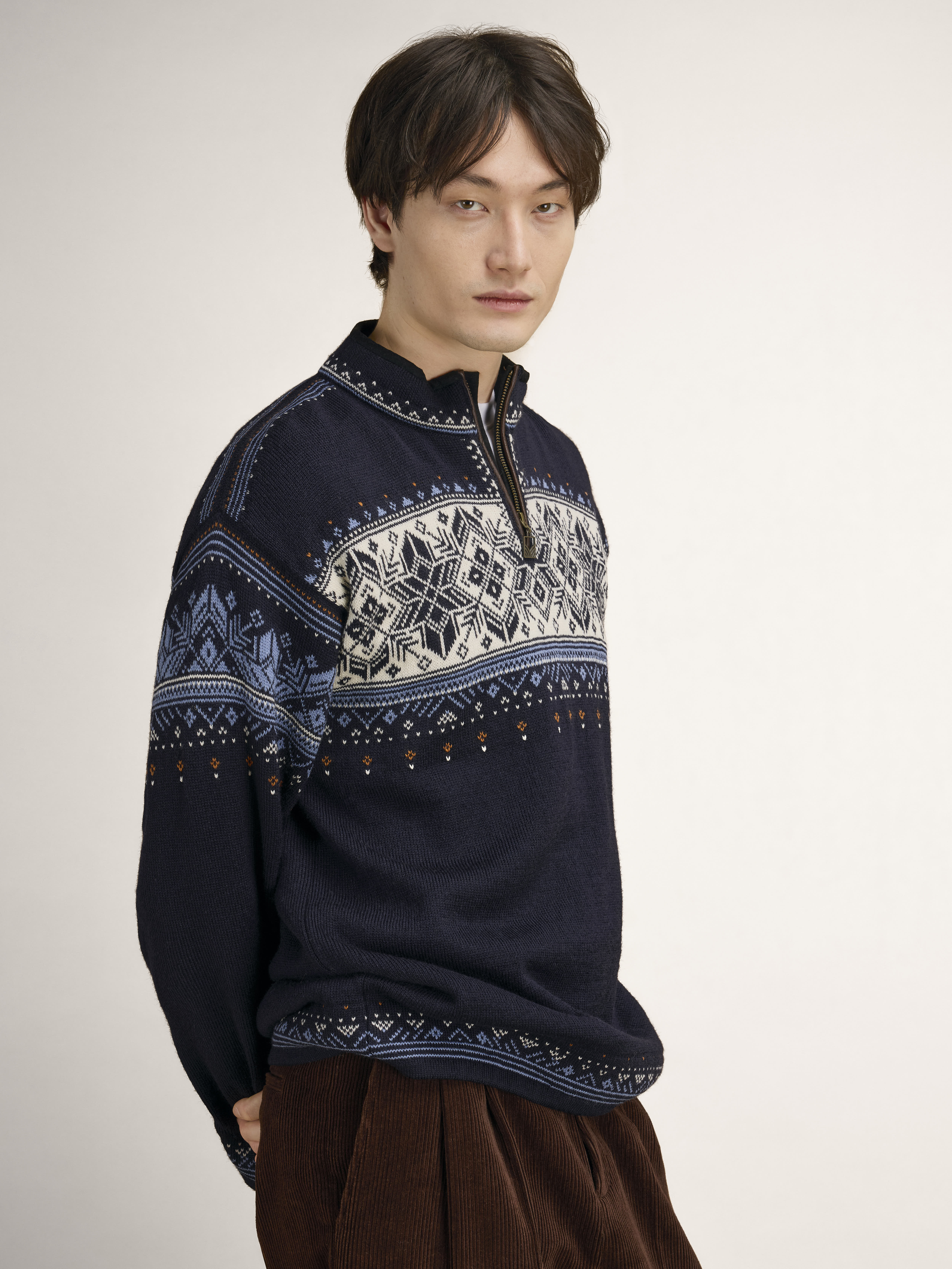 Blyfjell Men's Knit Sweater navy