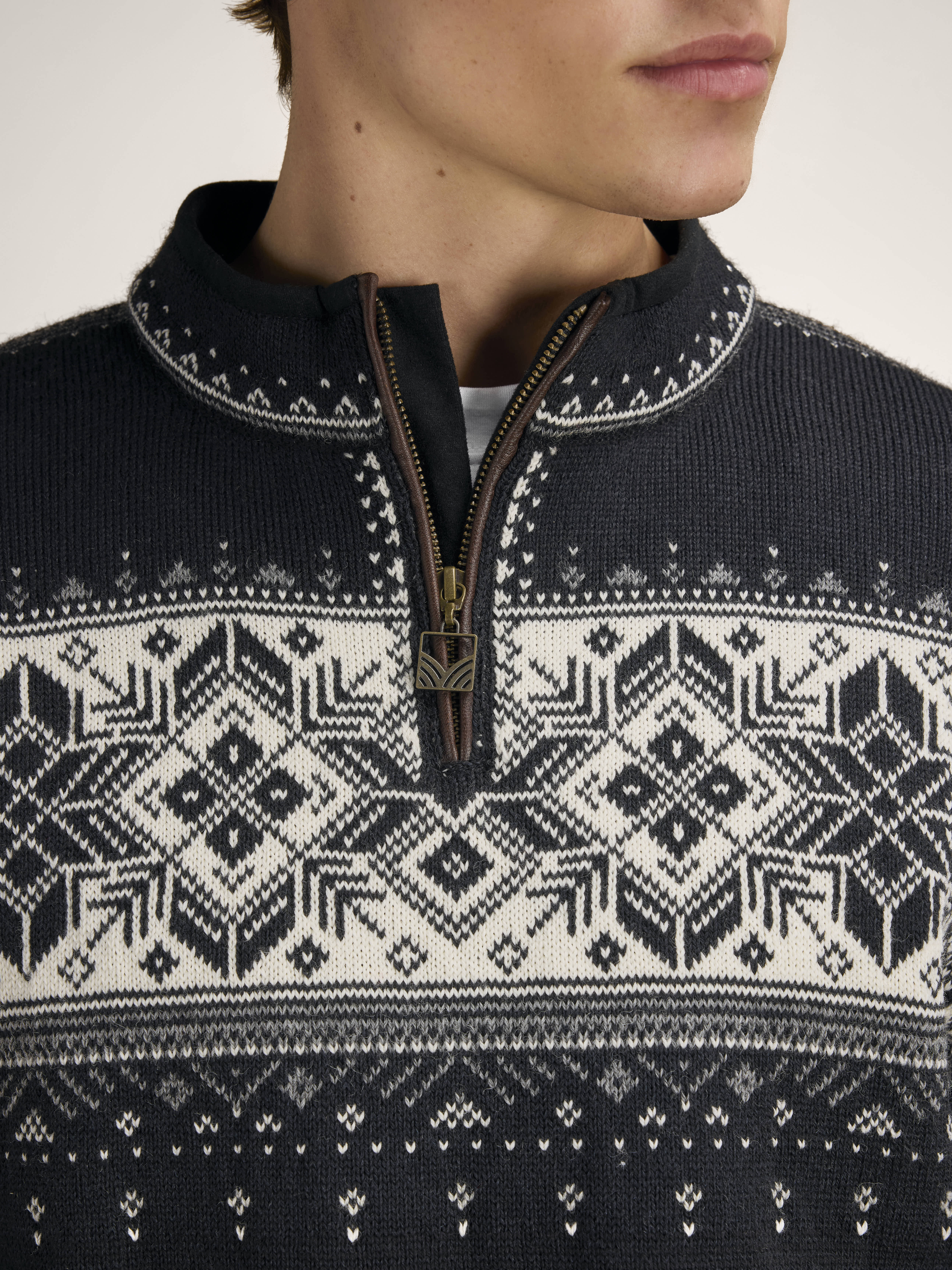 Blyfjell Men's Knit Sweater black