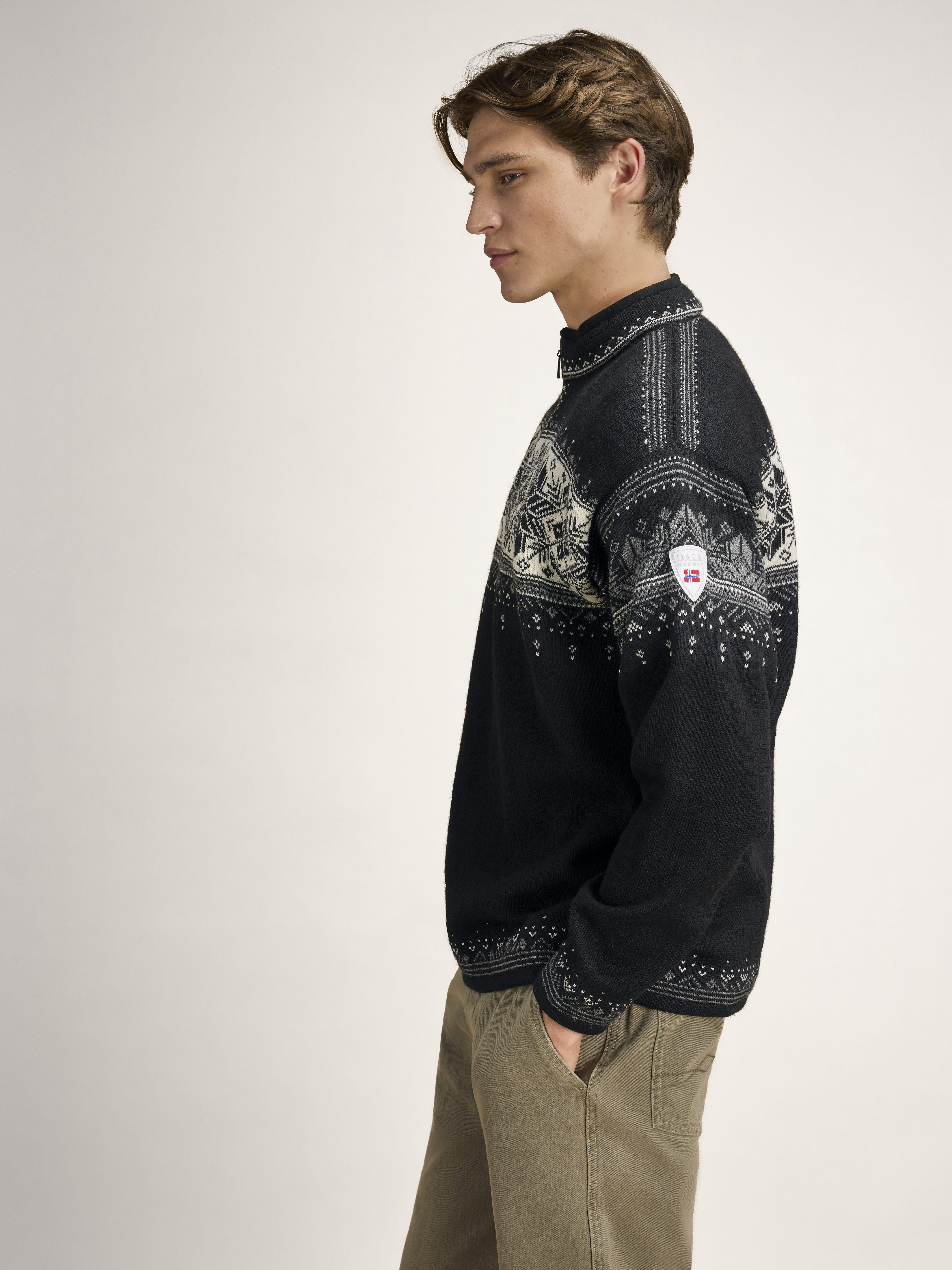 Blyfjell Men's Knit Sweater black