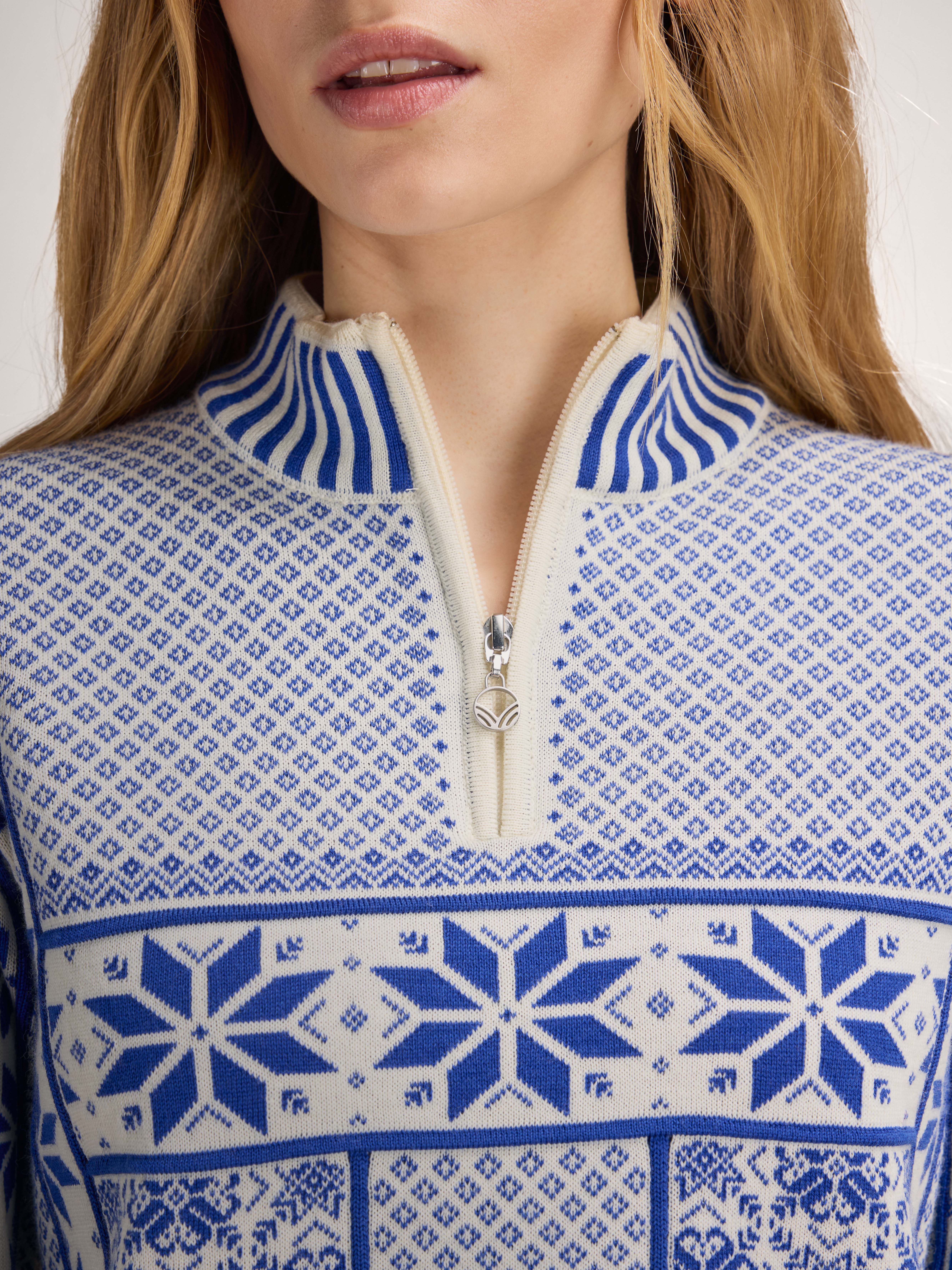 Vardåsen Women's Sweater Offwhite Ultramarine
